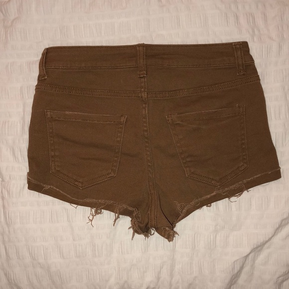 High Rise Shorts - Picture 3 of 3